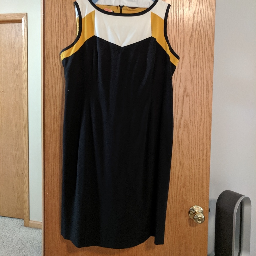 Nine West color block sheath dress